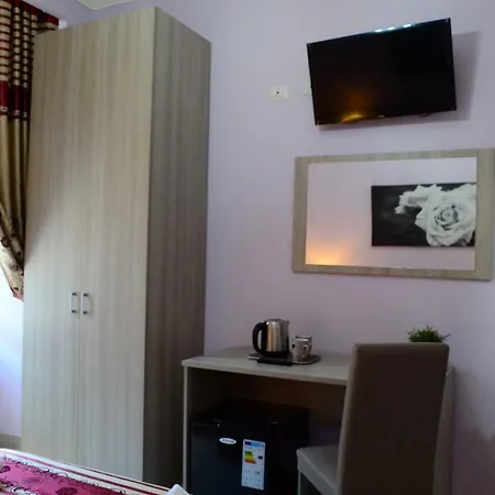 ゲストハウス Castle Termini 2*