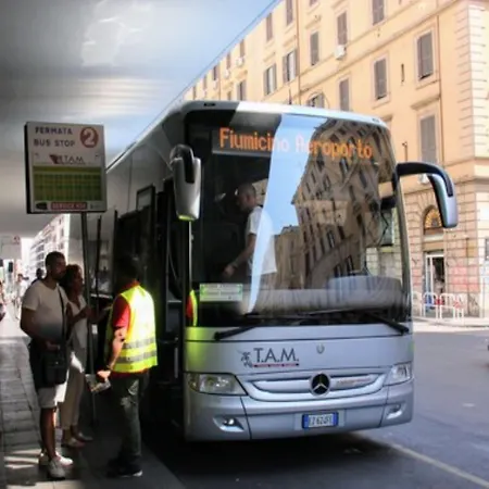 Castle Termini بيت ضيافة