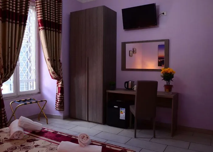 Pensjonat Roma Castle Termini 2*