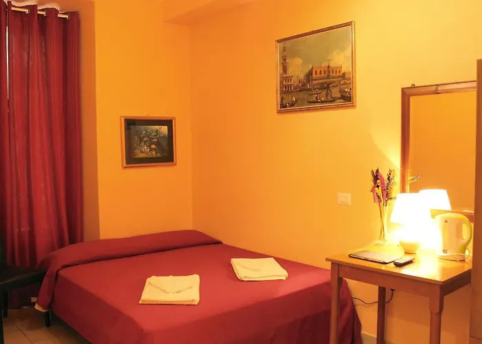 Roma Castle Termini 2*